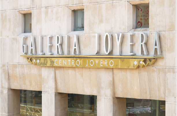 Galería Joyera en Guadalajara, centro joyero con fabricantes, Oro, Plata y mucho mas. Estamos en Plaza Tapatía